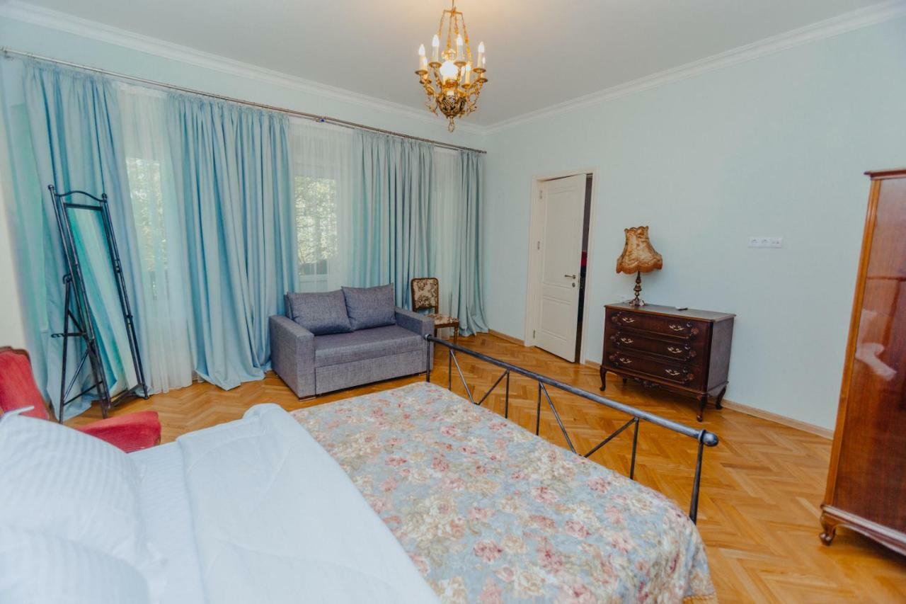 Chilling View Apartment Tbilisi Bagian luar foto
