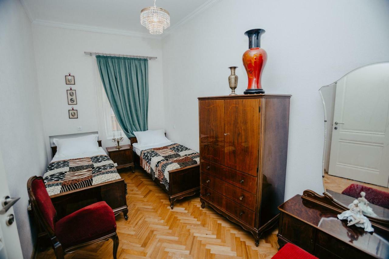 Chilling View Apartment Tbilisi Bagian luar foto